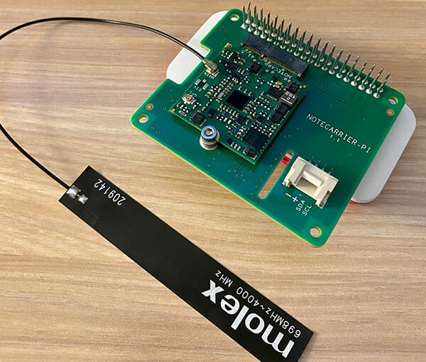 molex cellular antenna raspberry pi
