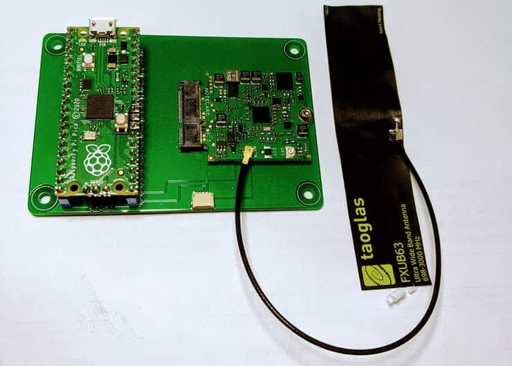 pico phone carrier board with notecard